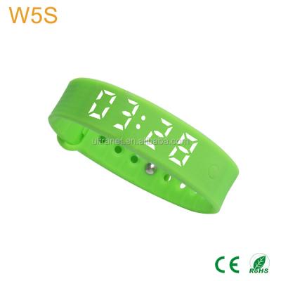 China Water Resistant Smart Wristband Led Light Instant Reminder Wrist Watch With Activity Fitness Tracker for sale