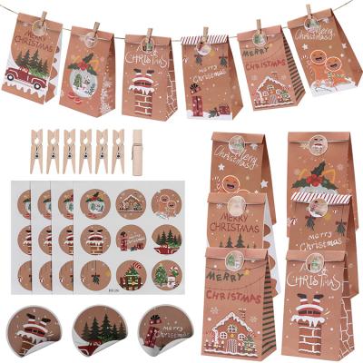 China Hot Sales Recyclable 24pcs Christmas Brown Candy Gift Bags With Staples Stickers Wood Rope For Holiday Decoration Wrapping Paper Hanging Bag for sale