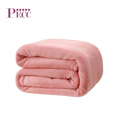 China Modern Various Size New Design Woolen Blankets Cost Price Selling For Four Seasons for sale