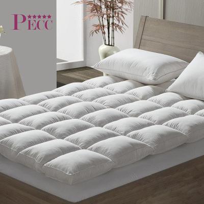 China Foldable Cotton Double Mattress Topper Bed Various Use Styles for sale