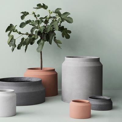 China Large Modern Cement Planter For Home Decor Nordic Outdoor Flower Garden/Green Plant Simple Design Floor Modern Uncoated for sale