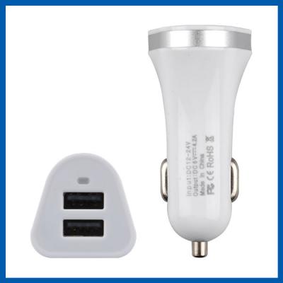 China 24V 5.1A de Dubbele Adapter van de Haven Universele Macht met USB Witte 15.5W Te koop