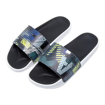 China Plastics slippers men and women outdoor indoor home fashion leisure lovers outdoor flip flops for sale