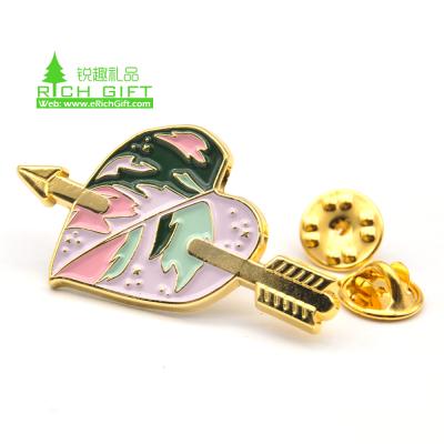 China Europe Badge High Quality Gold Plated Custom Cupid Arrow Heart Shape Soft Enamel Lapel Pin For Sale for sale