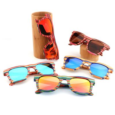 China Fashion Sunglasses UV400 Shape New Polarized Sunglasses Color Wood Frame Mounting Bamboo And Wood Lenses for sale