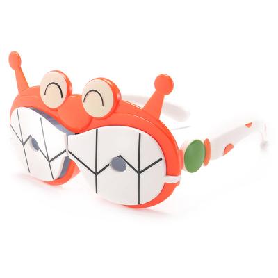 China Fashion Sunglasses Shape Flip Frog Kids Sunglasses Silicone Cute Cartoon Shape Decoration Children Sunglasses for sale