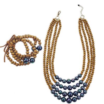 China Casual/Sporty Beads and Handmade Pearl Necklace and Adjustable Bracelet Hawaiian Jewelry Set Wholesale for Women for sale