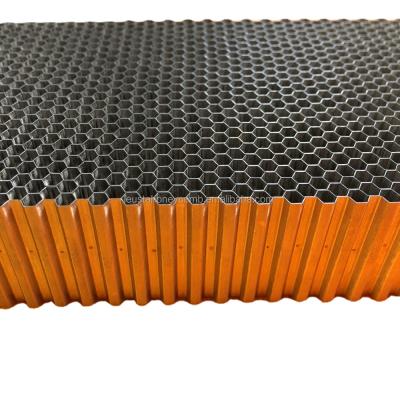 China Customized Unperforated Corrosion Treated Aluminum Honeycomb Core With Yellow Plating for sale