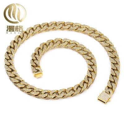 China CLASSIC Hip Hop Jewelry 13MM Iced Out Cuban Link Chains Mens Necklace Diamond 18K Gold Plated Cuban Chain for sale