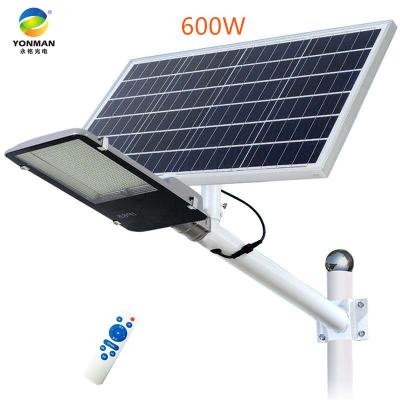 China ROAD factory price 600W die cast aluminum ip65 motion sensor led road light solar street light for sale