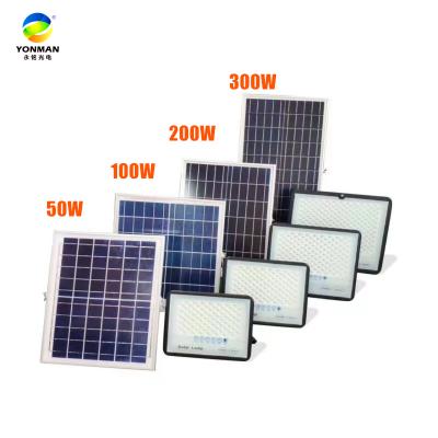 China Garden high lumen 50W 100W 200W 300W modern smart remote control ip67 star led solar flood lights for sale