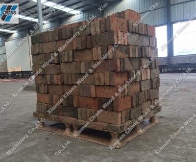 China 4 Way Single Faced Wooden Press Pallet For Fruit Banana for sale