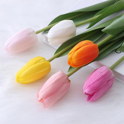 China 2022 Silk yarn 5head Artificial Tulip Flower Bouquet Silk Tulip Flower Bouquet real touch of real touch for sale