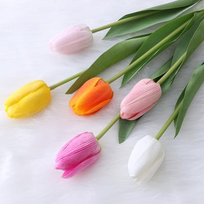 China real touch of cloth+plastic+iron festival decorative imports real 5 heads silk yarn touch Tulip Flowers Decorative Flowers artificial potting 3 head Tulip Flowers for sale