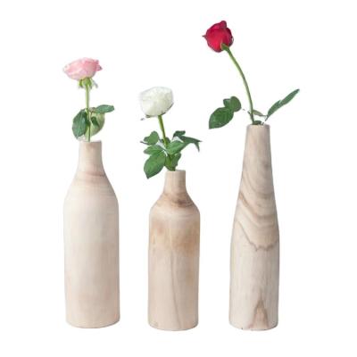 China Eco-Friendly Hand Carved Factory Wooden Vase For Decoration Fashion Home Decoration Desktop Flower Vase Made In China for sale