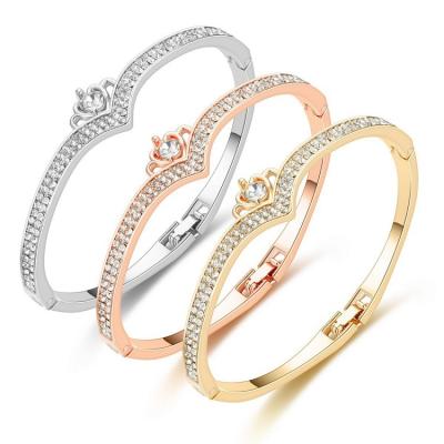 China Fashion Luxury Handmade Minimalist Jewelry Rose Gold Plated 3D Diamond Heart Crown Bracelets for sale