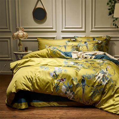 China Nondisposable Luxury Printed Birds Branch Premium Egyptian Cotton Printed Soft Silky Soft Duvet Cover Family Size US King Queen Size Bedding Set 4 for sale