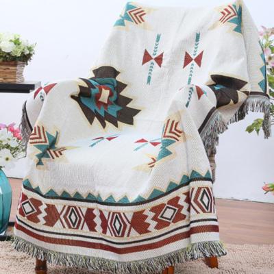 China Spring Covering and Autumn Light Sofa Blanket Portable Ethnic Geometric Warm Cotton Style Sofa Blanket Leisure Tapestry Soft for sale