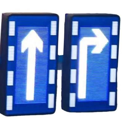 China Guide Lane Illuminated Variable Information Traffic Sign Post for sale