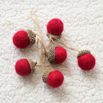 China Handmade Festival Decoration Felt Wool Felt Ball For Christmas Tree Ornaments for sale