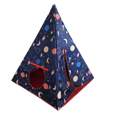 China Sports Toy Hot Sale Kids Toy Castle India Tent Triangle Indoor Camping Tent for sale