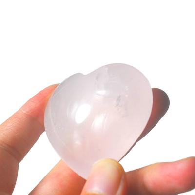 China Natural Rose Quartz Wholesale Natural High Quality Heart Crystals Healing Crystal Gifts From China for sale