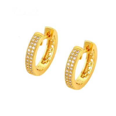 China Xuping Dubai 24K Gold CLASSIC New Design Women Pave Setting Rhinestone Cubic Zirconia Stone Huggie Earrings for sale