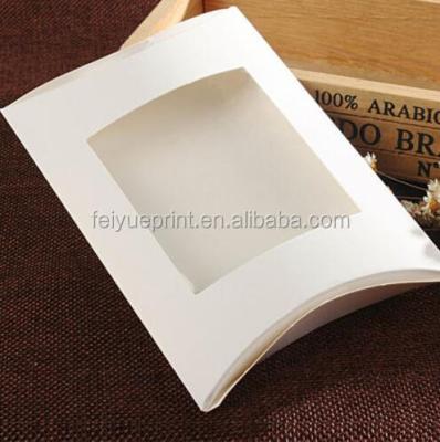 China Recycled Materials White Cardboard Wedding Favor Pillow Shaped Candy Gift Boxes With Window for sale