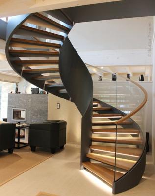 China Modern Interior Villa Staircase Customized Elegant Spiral Staircase With Glass Balustrade for sale