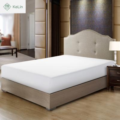 China Bamboo Home Hotel Mattress Protector Fitted Mattress Cover Wholesale Waterproof Bed Mat 100% Polyester Manufacturer Quilted 40 for sale