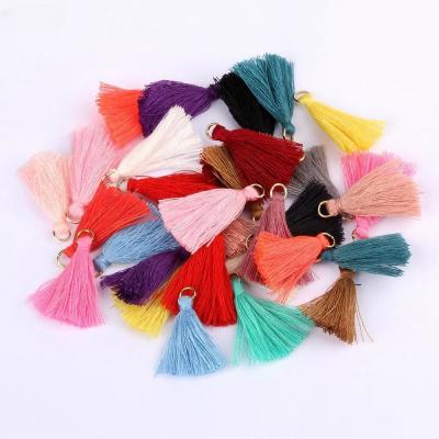 Κίνα Χρωματιστά βαμβάκι Tassel 3cm Διακόσμηση ενδυμάτων Βαμβάκι νήμα Tassels προς πώληση