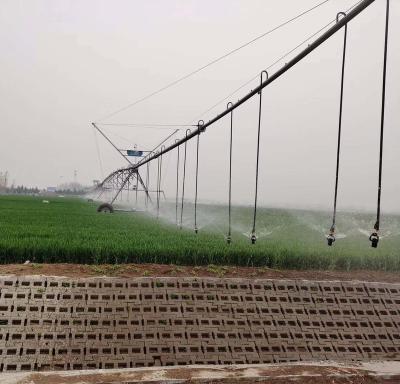 China Agriculture Auto Electric Powered Central Pivot Irrigation System Anti - Corrosion for sale