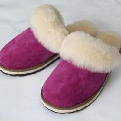 China Fashion Trend Manufacturer Sheepskin Waterproof Snow Chinese Slippers and Slipper Flat Wool Striping Casual Outdoor Slipper for sale