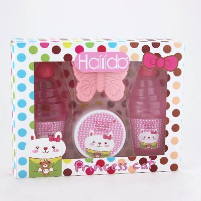 China Beauty Clean Girl Pink Bathroom Sanctuary Happy Children's Day Bath Gift Set for sale