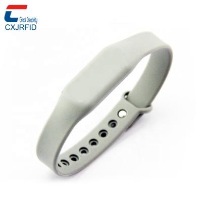 China Waterproof / ISO14443A Logo Printing Adjustable Silicone Full Color Waterproof MIFARE Wristband NFC 1K Classic Wristband for sale