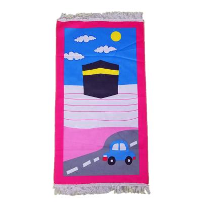 China Washable Prayer Rug For Muslim Children Prayer Rug Gift Beautiful Islamic Prayer Rug for sale