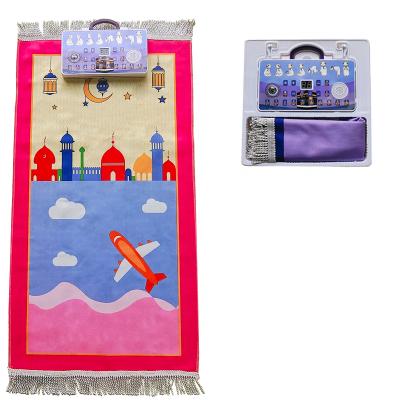 China Washable Muslim Kids Eid Gift for Kids Electronic Islamic Ramadan Gift Kids Prayer Mat Sejadah Prayer Blankets for Prayer Mat for sale