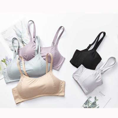 China Anti Glare Breathable Wireless Pump Bra Simple And Comfortable Breathable Thin Lift Up Bra for sale