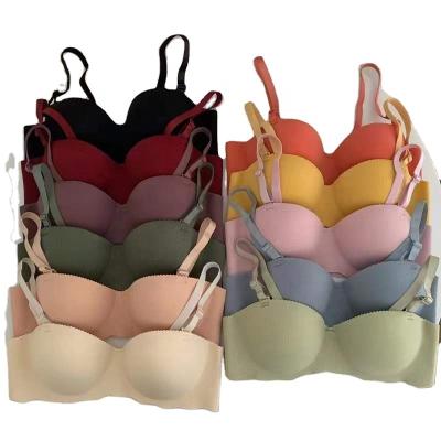 China Factory wholesale QUICK DRY breathable soft sexy wire free padded lift up one piece girls seamless bra for sale