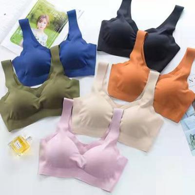 China Latex Thin Pump Bra Ice Sports Sleep Sagging Sexy Underwear Women's Anti Traceless Push Up Wireless Bra for sale