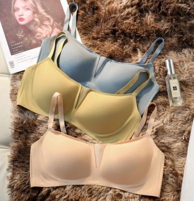 China French Gathered Breathable Wireless Bra Anti Pump Traceless Latex Bra Women's Top Support Sag for sale