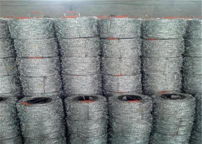 China Enige Bundel 250m Rol 2.5mm Dia Razor Barbed Wire Galvanized Te koop