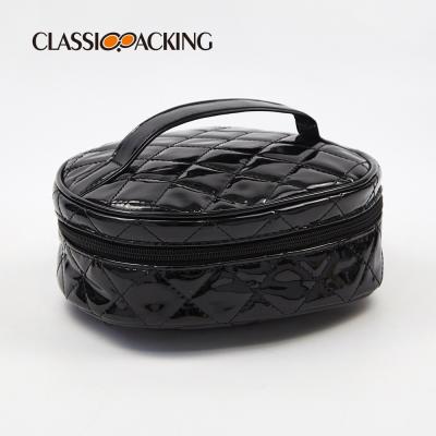 China Fashion BSCI ISO Sedex Disney FAMA Factory Wholesale Black Leather Toiletry Bag With Handle for sale