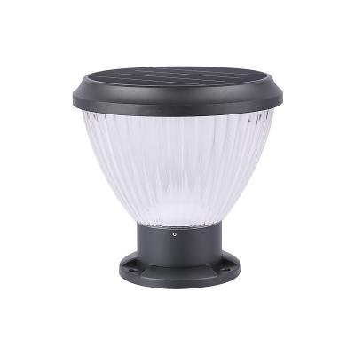 China High Quality Garden Garden Waterproof Outdoor Solar Light Column Solar Lighthouse for sale