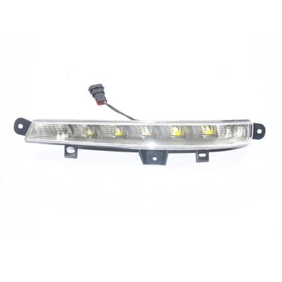 China Factory Supply W221 S350 S400 S450 S500 S65 S63AMG LED Daytime Running Light Car Fog Lights Direct 2218201755 2218201756 For Benz 5 Series for sale