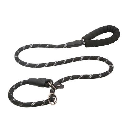 China Pet Outwear Heavy Duty Pet Rope Dog Lead With Comfortable Padded Thoughtful Handle 120 150 180CM Dog Lead For Small Medium Large Dogs for sale