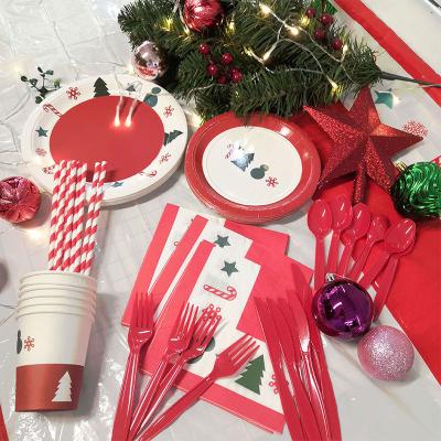 China Merry Christmas Party Decoration Supplies 2021 New Merry Christmas Party Decoration Supplies Christmas Disposable Dishes Tableware Set for sale