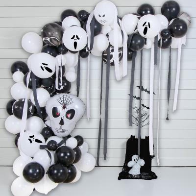 China New Halloween Latex 18inch Blood Background Balloons Set Halloween Decorations Eye Gray Purple Orange And Black Balloons for sale