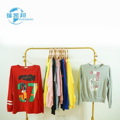 China Polyester / Cotton 2022 Second Hand Clothes Clothes Used For Sweatshirt for sale