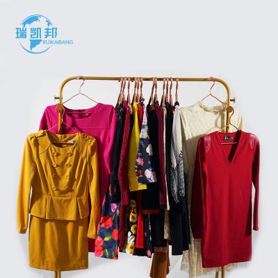 China Polyester / Cotton Used Clothing China Ladies Dresses Second Hand Women Used Clothing for sale